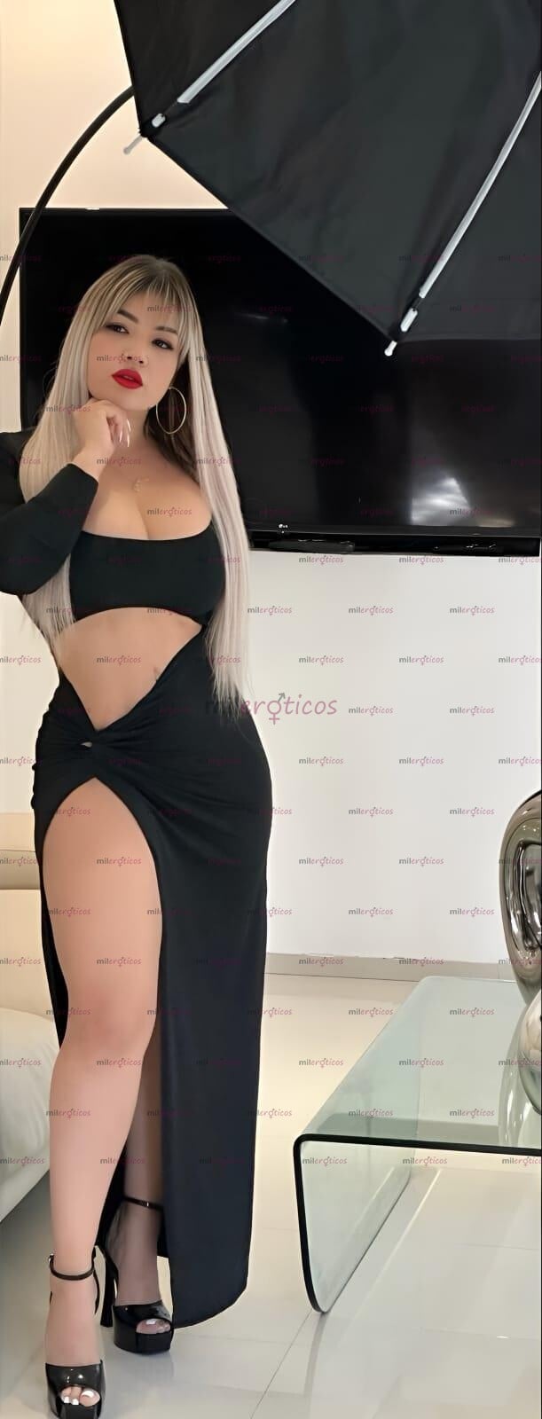 FOTOS DE ZOE SEXO SERVIDORA VIP CHICA DE LUJO CULONA TETONA DISPONIBL!
