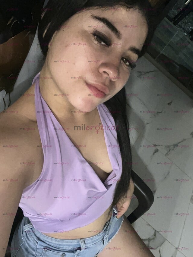 FOTOS DE UNA LINDA MUÑEQUITA DE TAN SOLO 20 AÑITOS
