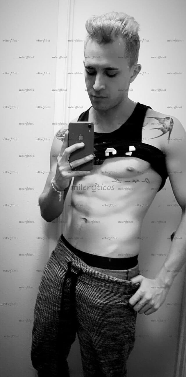 FOTOS DE GUERO ENTRON Y CON GANAS COMPLACER Y CUMPLIR TUS FANTASIAS MAS DESEADAS