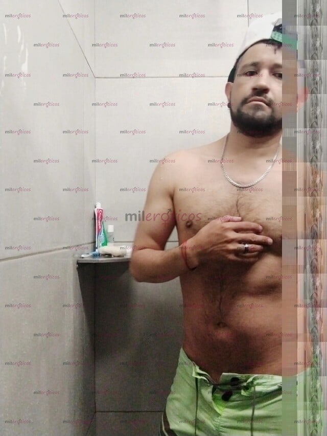 FOTOS DE EDUCADO PROFESIONAL, ATRACTIVO VARONIL Y SIEMPRE CALIENTE...