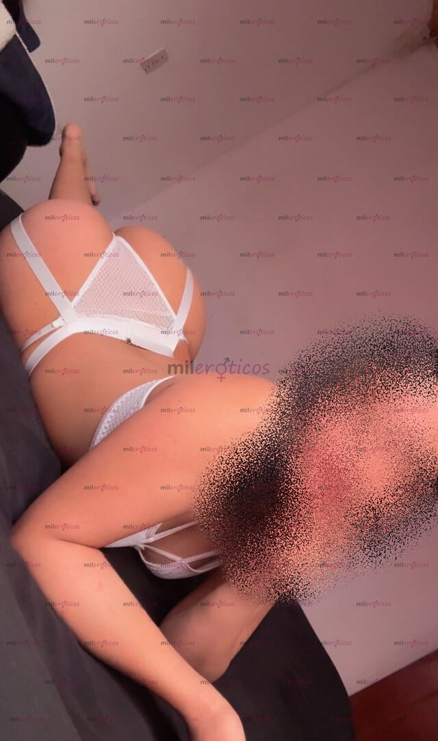 FOTOS DE SALOMÉ LA FLAQUITA QUE TE PRENDE SIN ESFUERZO