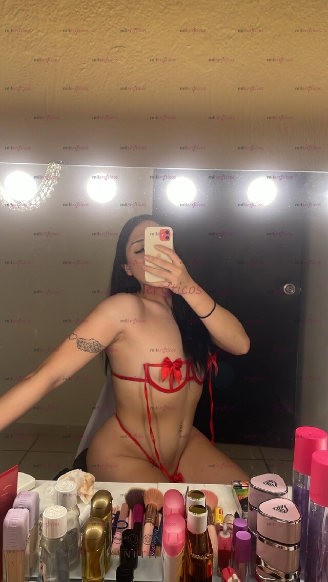 FOTOS DE BEBECITA COLOMBIANA CON LUGAR CÉNTRICO LISTA PARA CUMPLIR TUS FANTASÍAS