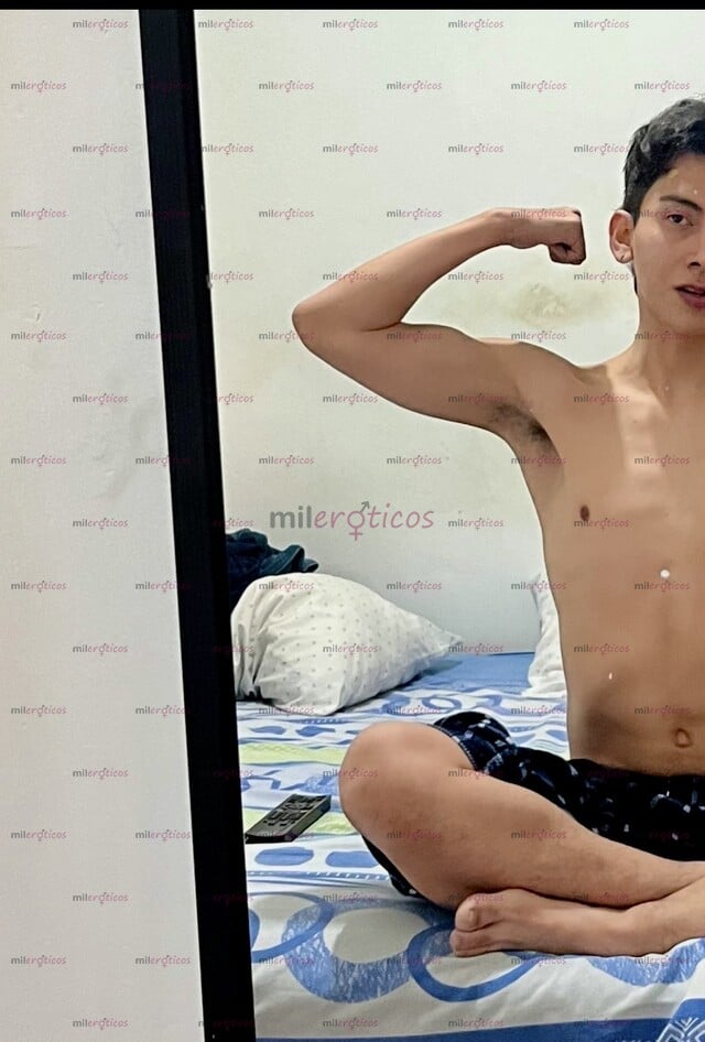 FOTOS DE TWINK MASCULINO BOTTOM GUAPO ONLY SOLVENTESU