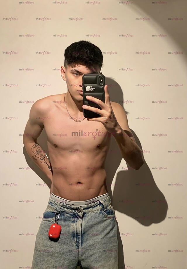 FOTOS DE JOVEN VARONIL CON BUENA VIBRA Y MENTE ABIERTA A LO QUE QUIERAS