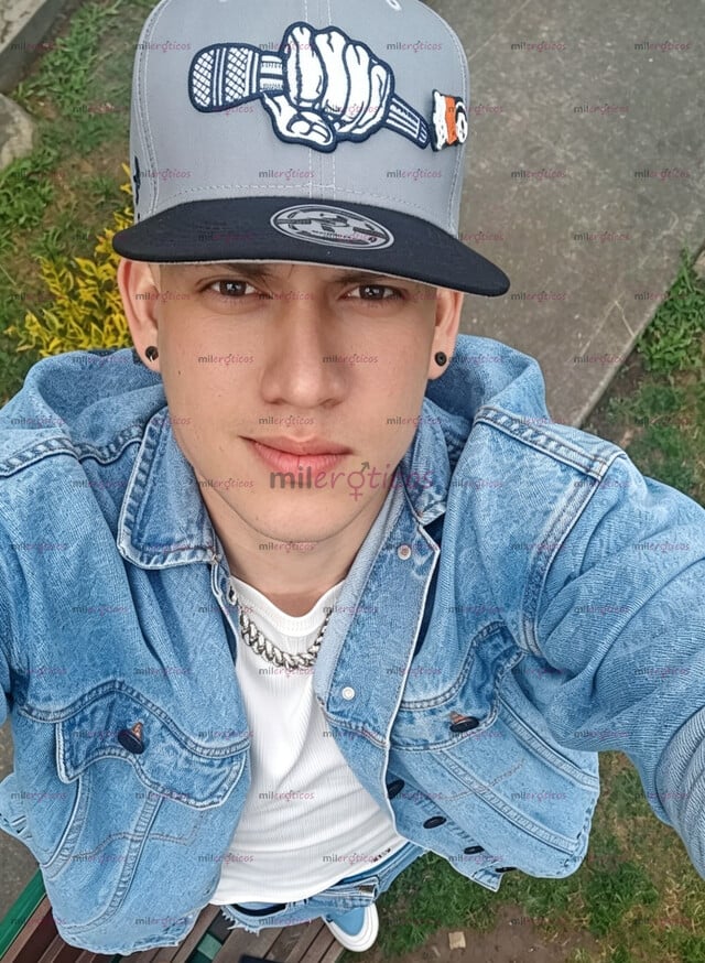 FOTOS DE CHICO VERGON , DISPONIBLE 24 HORAS , VEN3ZOLANO ARRECHO CON EXPERIENCIA FOLLEMOS