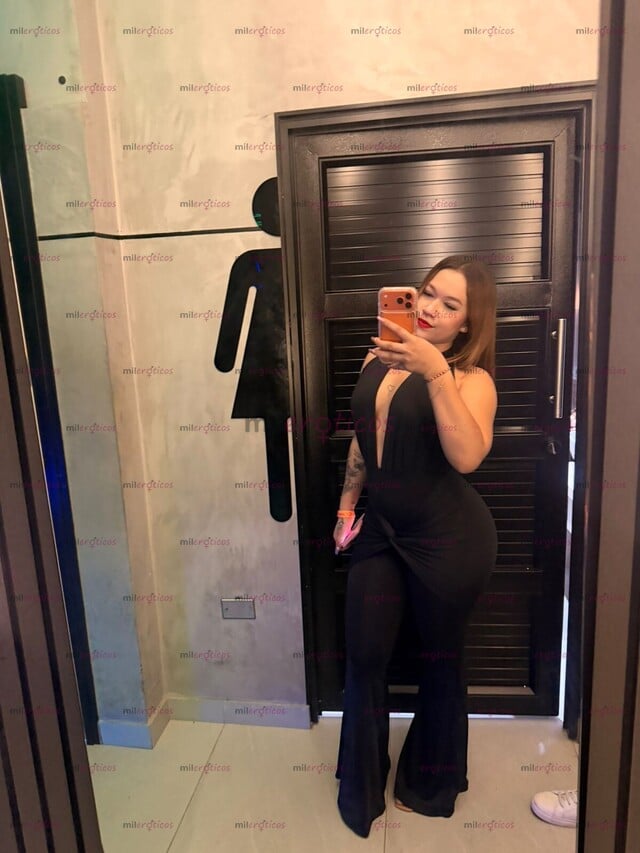 FOTOS DE SCARLETH DELICIOSA NIÑA DE 19 AÑOS DISPUESTA A DARTE PLACER
