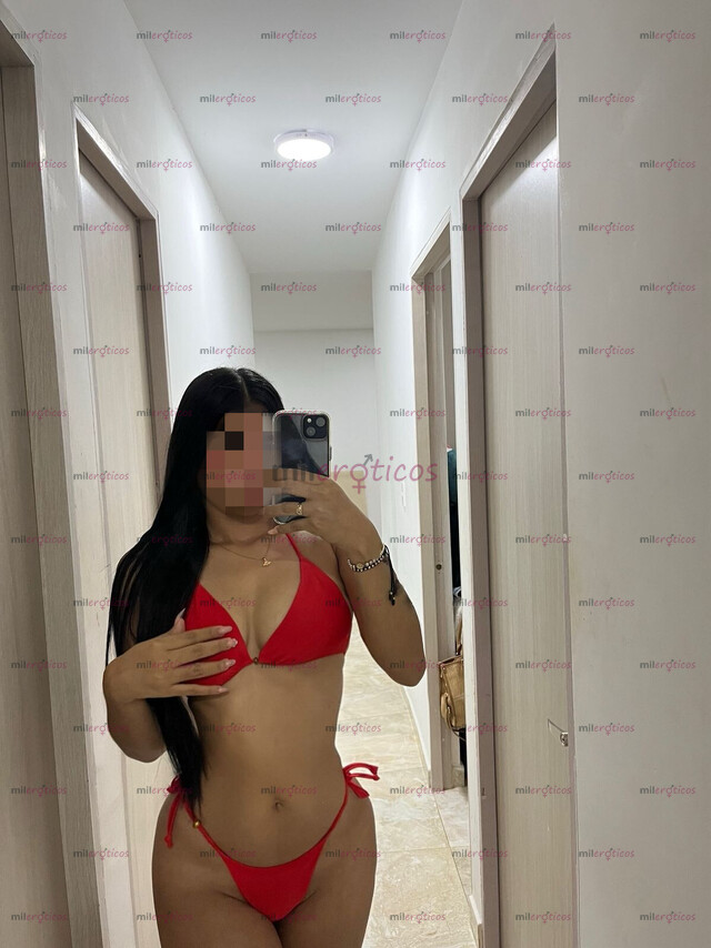 FOTOS DE MALORY MORENA LUXURY 18 AÑOS HERMOSA Y NINFOMANA