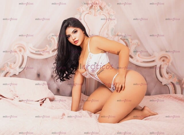 FOTOS DE BEBÉ COLOMBIANA CULONA GIMIENDO COMO PUTA MIENTRAS SQUIRT DE SU COÑO