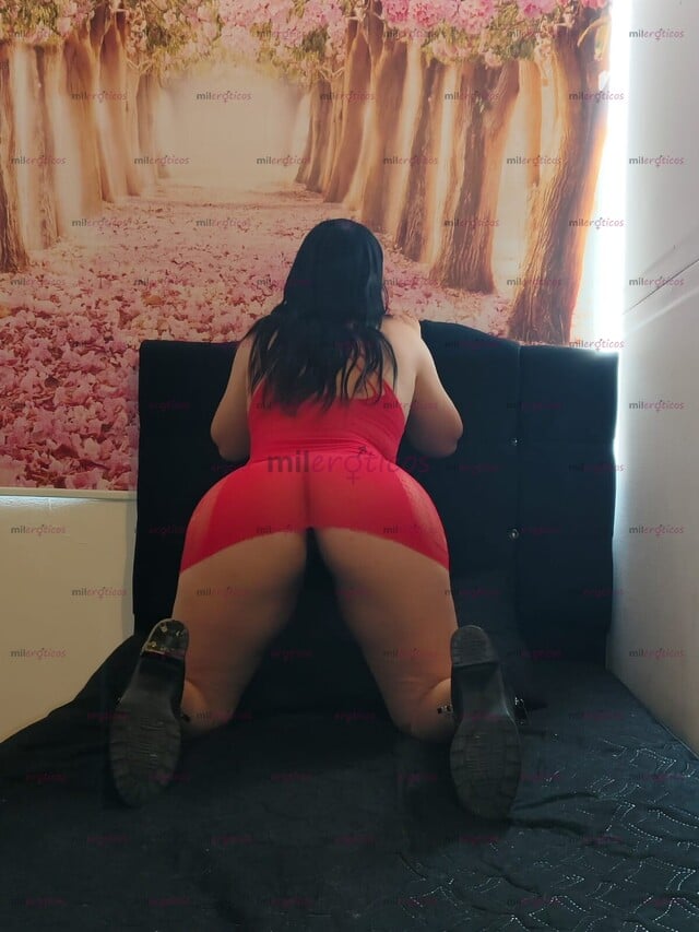 FOTOS DE MIZUKI RESTREPO MIA ARDIENTE Y TRAGONA TRAGADORA DE LECHE CUCA ESTRECHA