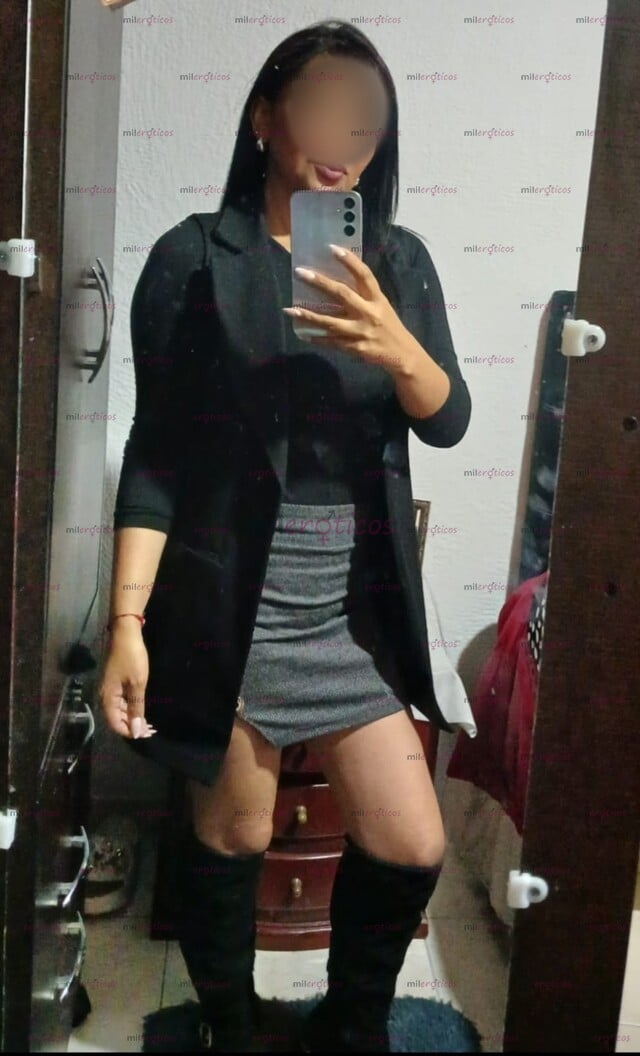FOTOS DE LUNDA FLACA TONIFICADA Y HERMOSA MUY COMPLACIENTE DISCRETA Y MUY HERMOSA