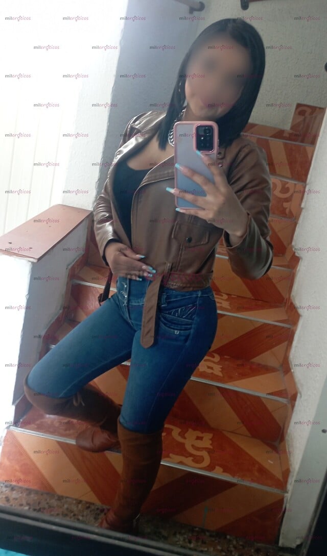 FOTOS DE LUNDA FLACA TONIFICADA Y HERMOSA MUY COMPLACIENTE DISCRETA Y MUY HERMOSA