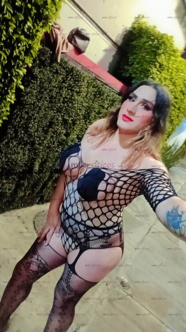 FOTOS DE NENA PERVERTIDA DISPUESTA A DARTE UN RICO RATO DE PLACER MUCHO SEXO MUY CACHONDO