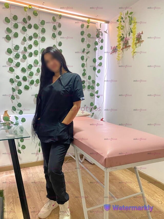 FOTOS DE HOLA SOY ANA ,SOY NUEVA TIERNA REALIZO DELICIOSOS MASAJES CON FINAL FELIZ