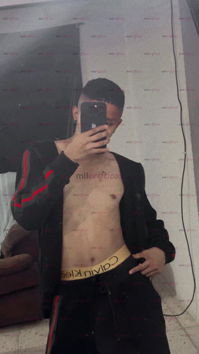 FOTOS DE CHICO LINDO, PASIVO, 23 AÑOS , LISTO PARA COMPLACERTE