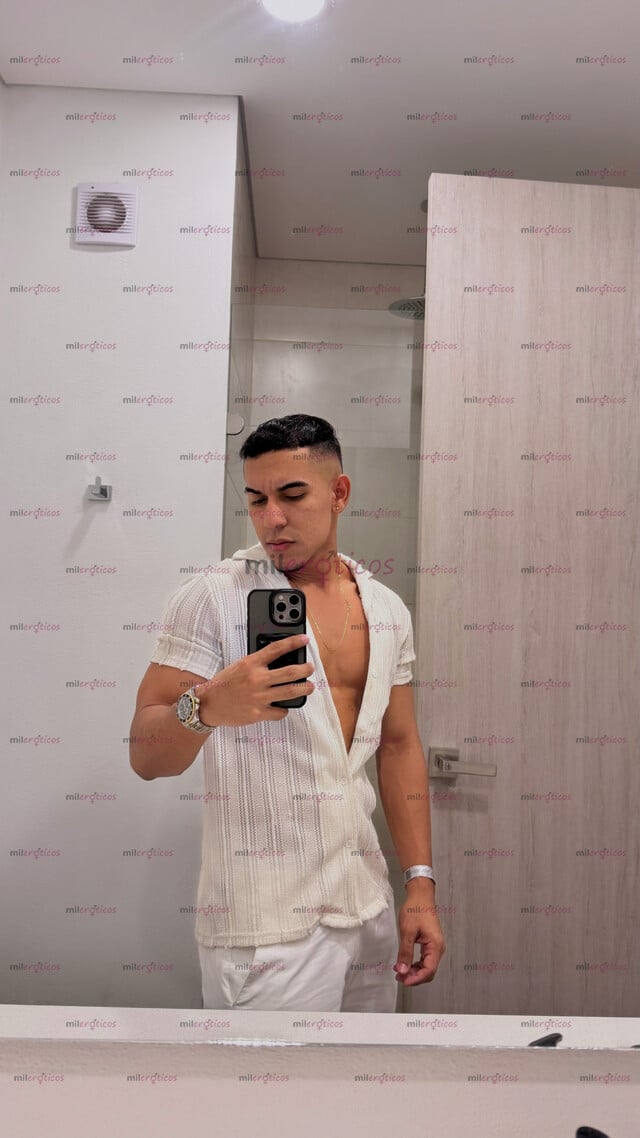 FOTOS DE MAN VERGON FULL ERECCIÓN CALIENTE Y ATENTO, COMPLACIENTE Y MASCULINO