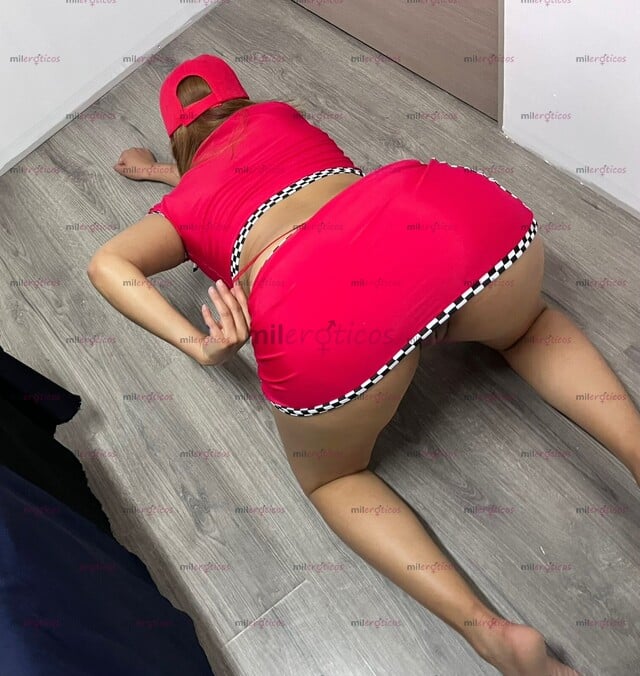 FOTOS DE HOLA MI AMOR , SOY JADE UNA MORENITA SUPER CACHONDA Y COMPLACIENTE