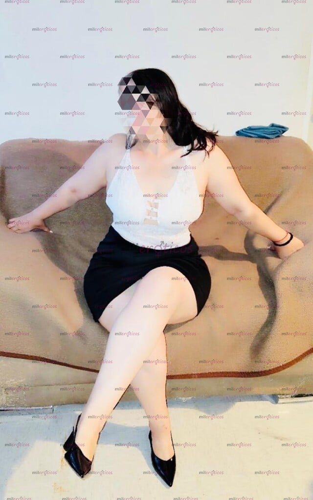 FOTOS DE CUERPO EXQUISITO Y CARITA DE ENCANTO MULTIORGASMICA Y MUY CALIENTE