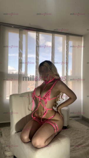 FOTOS DE SEXY RUBIA SENSUAL ARDIENTE COMPLACIENTE BESOS AMOR