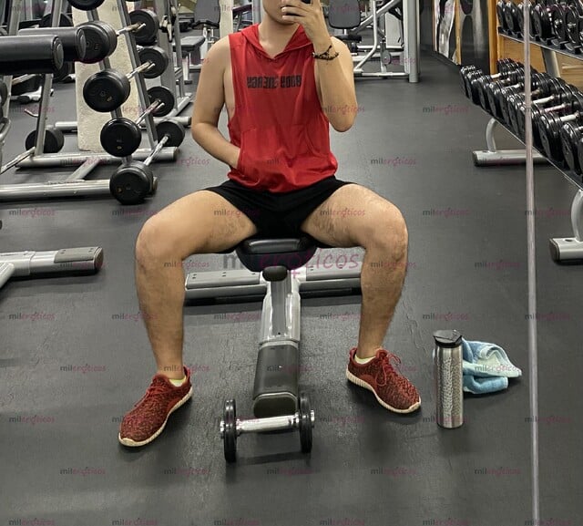 FOTOS DE CHICO DISCRETO BUEN CUERPO Y GUAPO DISPONIBLE PARA TI.