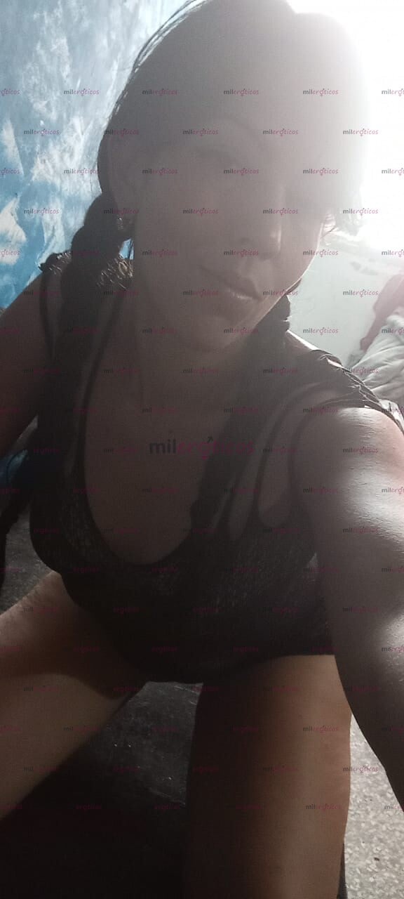 FOTOS DE SOY UNA FLAQUITA SEXO Y BIEN PUTONGA ME GUSTA TENER TU LECHE EN MI BOCA