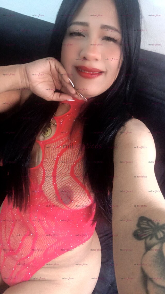 FOTOS DE HOLA MIS AMORES SOY NIKOL UNA MORENA FLACA NALGONA MUY COMPLACIENTE