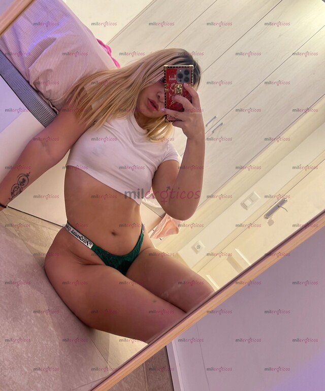 FOTOS DE MODELO WEB SARITA UNIVERSITARIA RUBIA OJOS AZULES