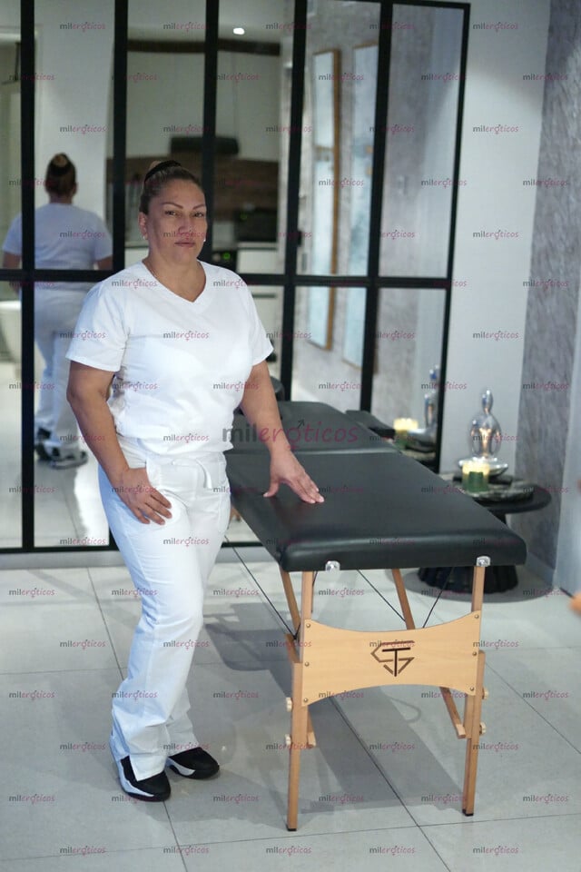 FOTOS DE SERVICIO VIP. PROFESIONISTA COLOMBIANA TERAPEUTA DE MASAJES