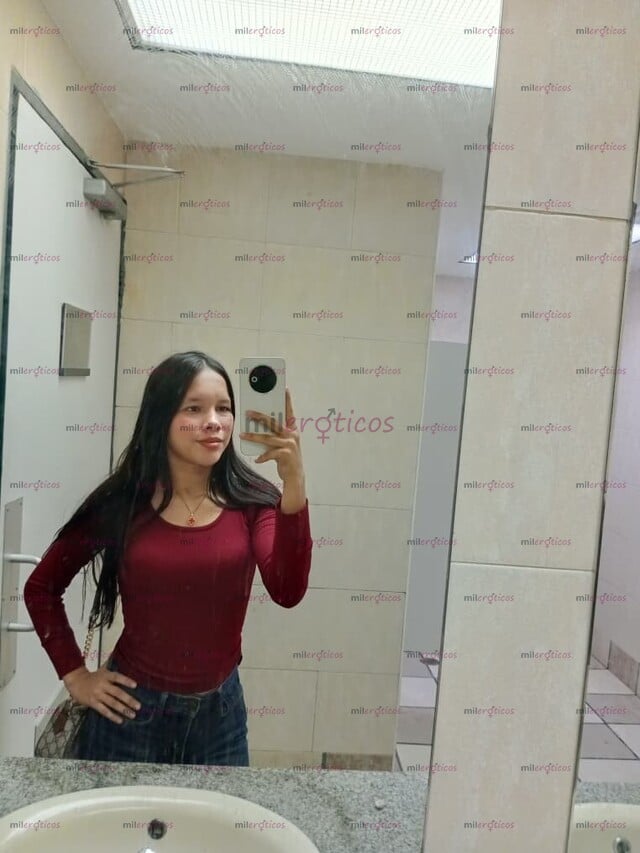 FOTOS DE SOY EMILI HERMOSA NENA DE CUERPO DELGADO Y RICO SOLO PARA TI