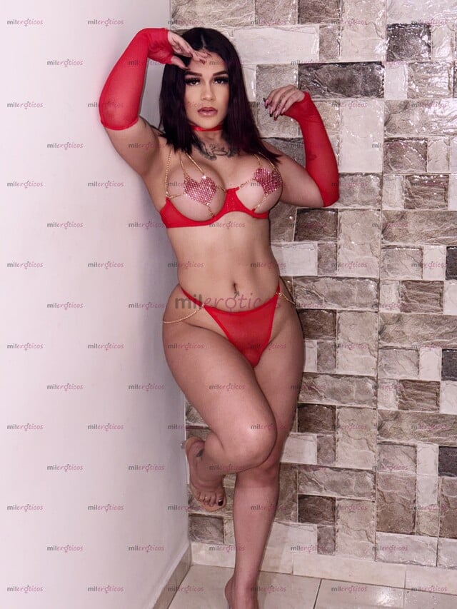 FOTOS DE BLANQUITA PELIRROJA TETONA, CULO RICO CON UNA RICA SORPRESA PARA COMPLACERTE