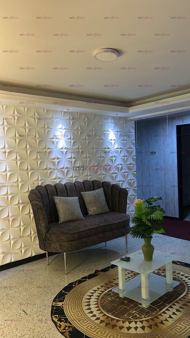 FOTOS DE VOYERISTA SPA MUÑEQUITAS NUEVAS TODAS LAS SEMANAS NOS PASAMOS A UN MEJOR LUGAR