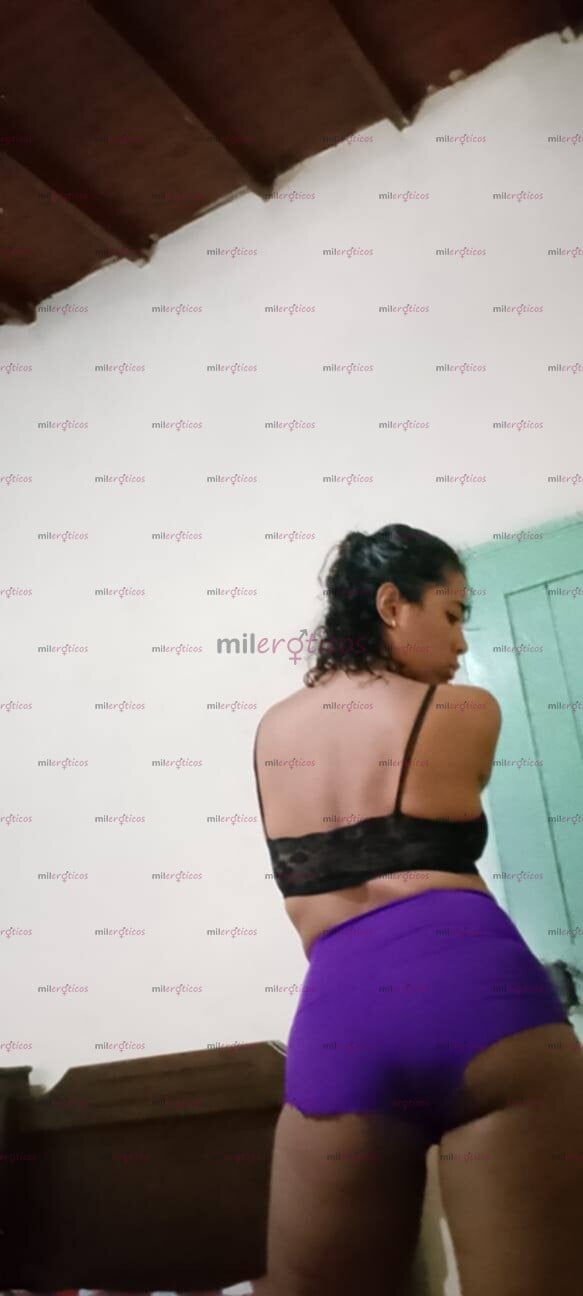FOTOS DE HOLA CHICOS SOY UNA MORENA TOTALMENTE NATURAL ME ENCANTA EL SEXO SÚPER COMPLACIE