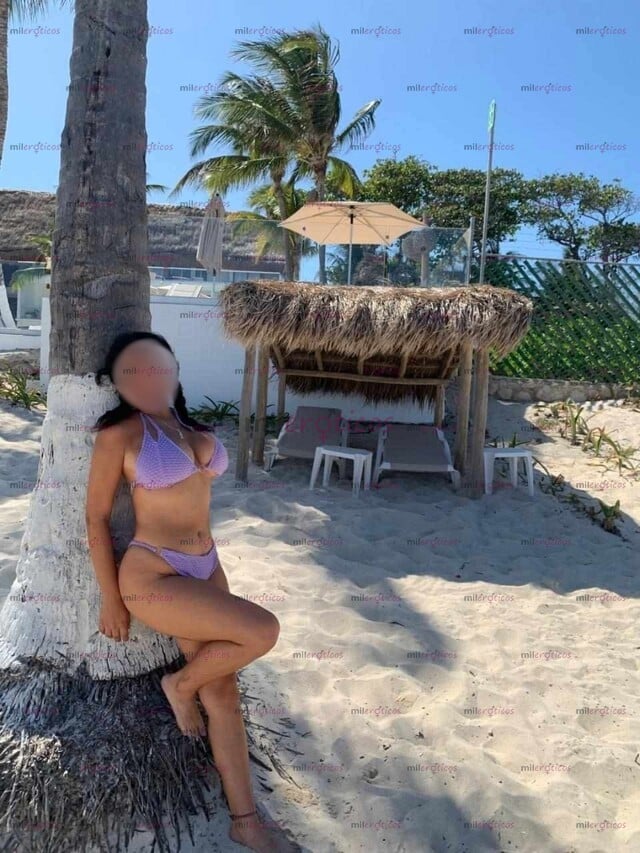 FOTOS DE TETONA ,COGELONA MOJADITA Y COMPLACIENTE