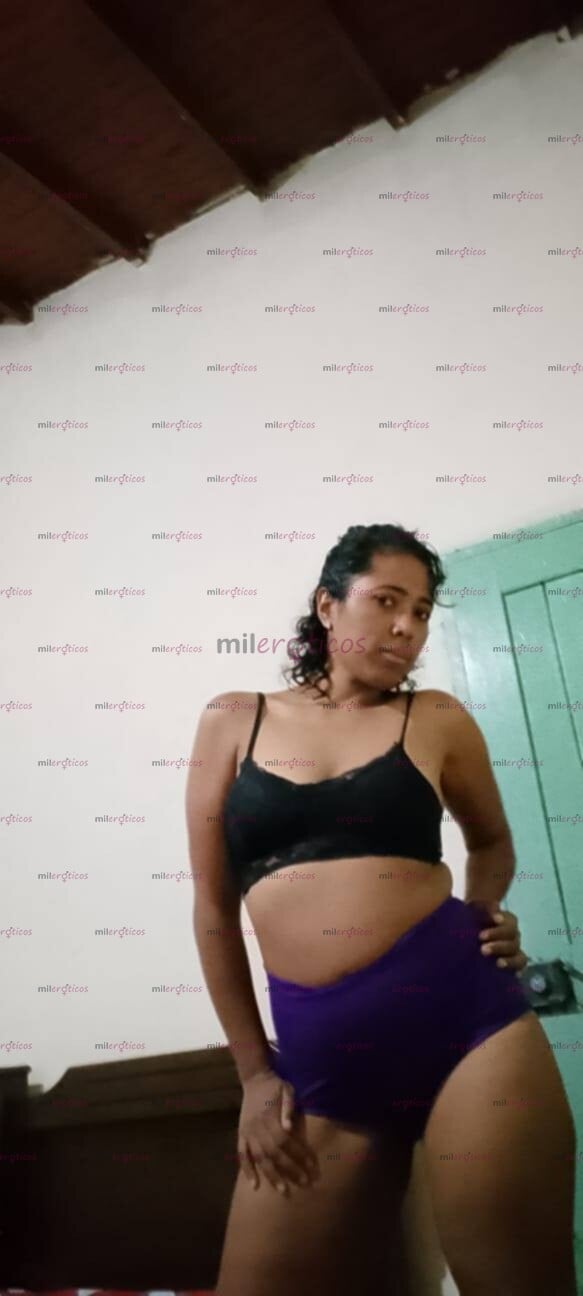 FOTOS DE HOLA CHICOS SOY UNA MORENA TOTALMENTE NATURAL ME ENCANTA EL SEXO SÚPER COMPLACIE