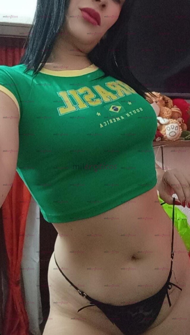 FOTOS DE SOY EL ANTOJO QUE TE MERECES SOY LORENA UNA CHICA DE CABELLO NEGRO CON UNA COLA