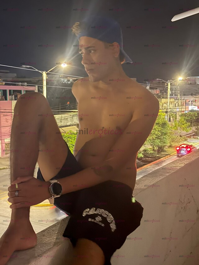 FOTOS DE VENEZOLANO BISEXUAL ALTO Y MORBOSO 24 CM REALES CON PERLAS