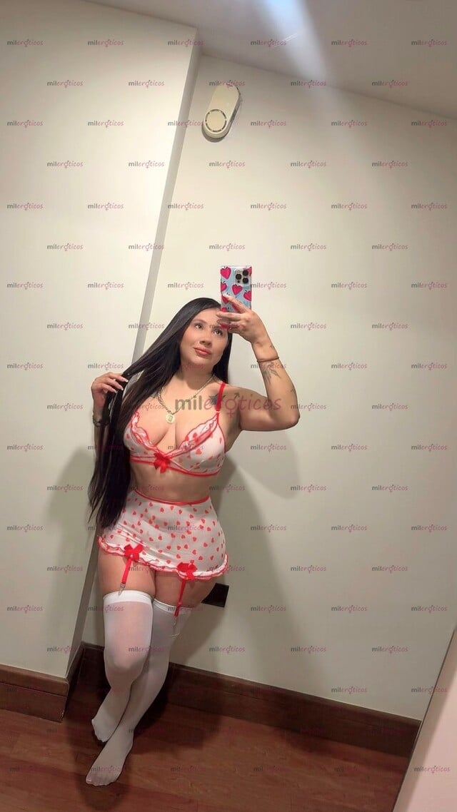 FOTOS DE BRISLETH DE UNAS CADERAS PERFECTAS Y UNAS NALGAS ÚNICAS