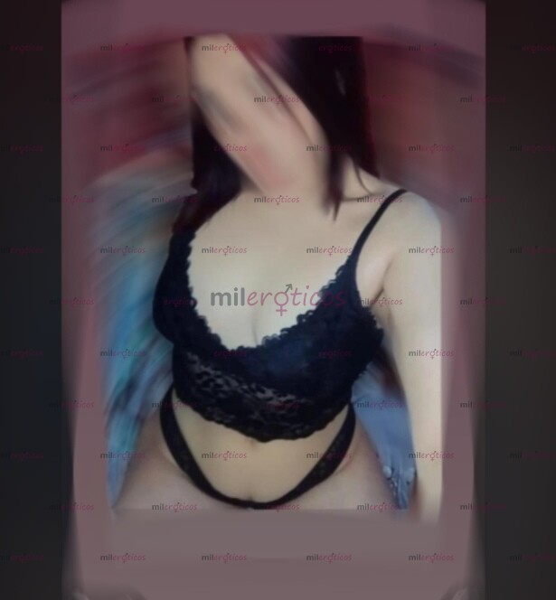 FOTOS DE CHICA JUGUETONA NINFÓMANA DE MENTE ABIERTA