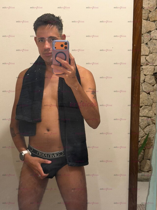 FOTOS DE VENEZOLANO BISEXUAL ALTO Y MORBOSO 24 CM REALES CON PERLAS