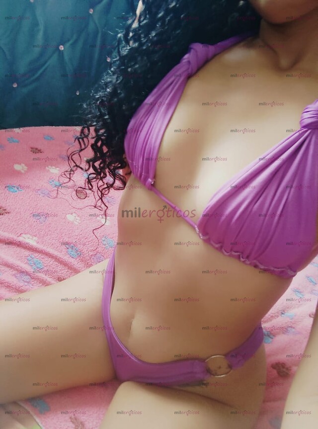 FOTOS DE APASIONADA MUJER JOVEN ENTREGADA AL SEXO LAS 24 HORAS