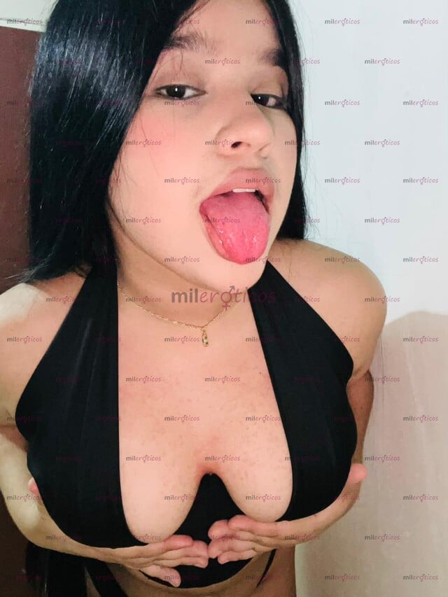 FOTOS DE HOLA AMOR SOY UNA LINDA NENA NUEVA EN LA CIUDAD TE VOY A DAR TÚ NOCHE MÁGICA