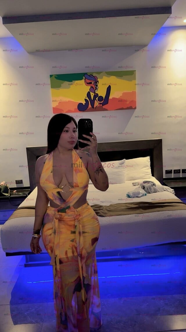 FOTOS DE BRISLETH DE UNAS CADERAS PERFECTAS Y UNAS NALGAS ÚNICAS
