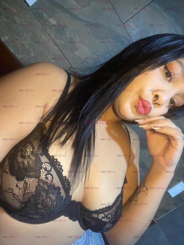 FOTOS DE DELICIOSA Y RICA TRIGUEÑA DISPUESTA A COMPLACERTE Y A LLENARTE DE LUJURIA