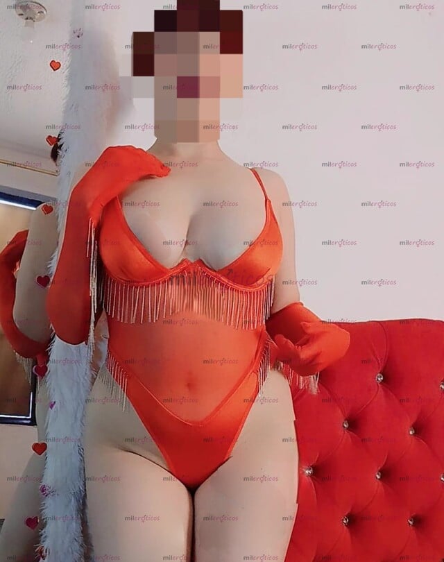 FOTOS DE ALEJA 19 AÑOS BLANQUITA Y DELGADA CON CULO INCREIBLE