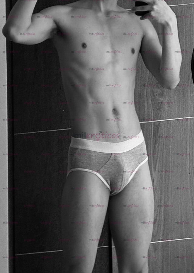 FOTOS DE EXPERIENCIA EXCLUSIVA CON CHICO JOVEN Y ATRACTIVO