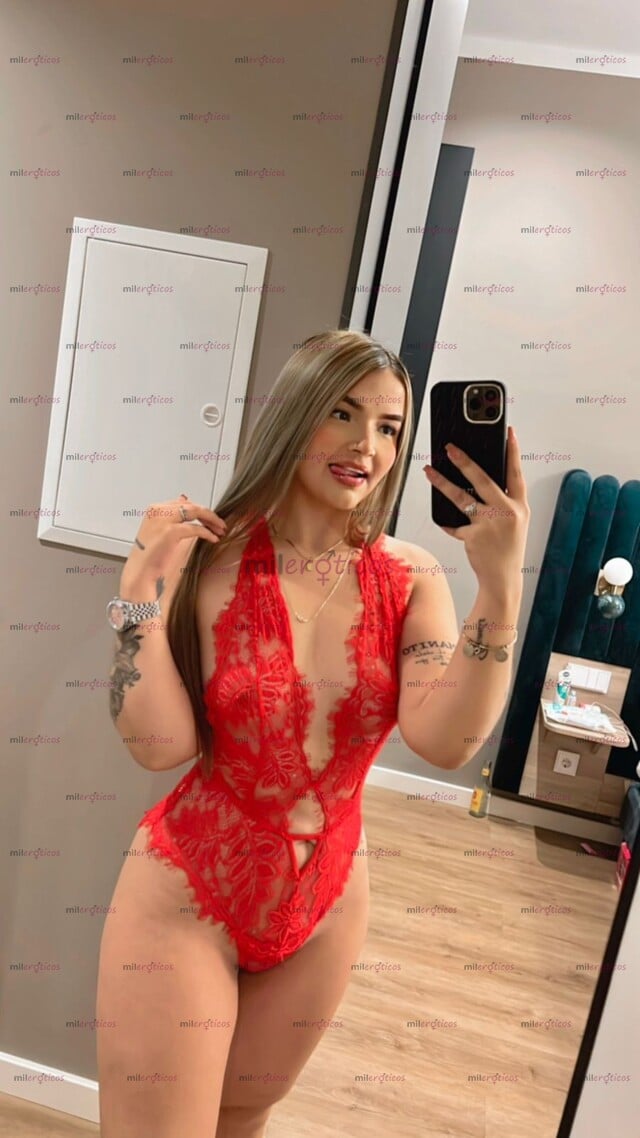 FOTOS DE HOLA AMOR, SOY JULIANA RECIÉN LLEGADA, LO QUE PIDES ES LO QUE LLEGARÁ.