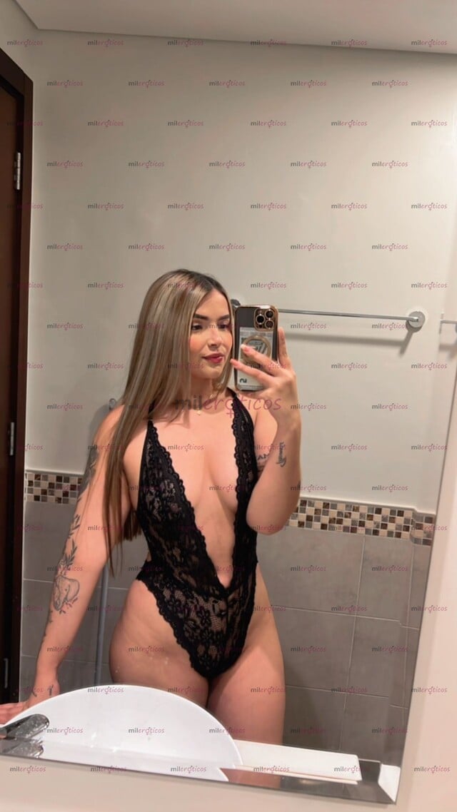 FOTOS DE HOLA AMOR, SOY JULIANA RECIÉN LLEGADA, LO QUE PIDES ES LO QUE LLEGARÁ.
