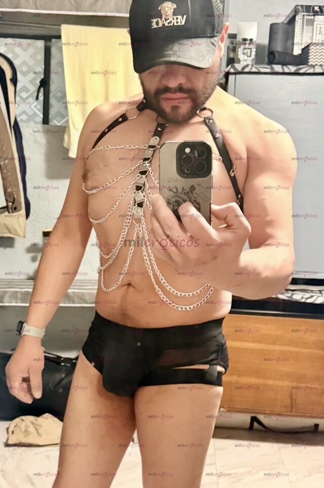 FOTOS DE MATERIAL GAY PERSONALIZADO DE TODO TIPO. TÚ PIDE.