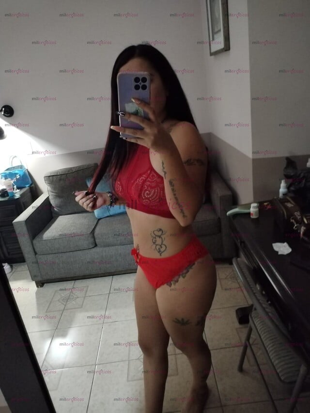 FOTOS DE FLAQUITA RICA, PIERNUDA NALGONAS TODO EN SU LUGAR.