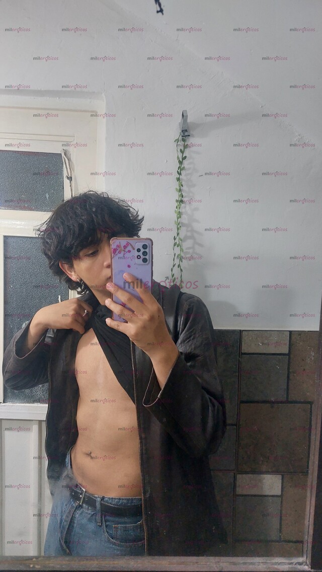 FOTOS DE JOVEN DE 18 AÑOS BUSCANDO APRENDER DE TI.