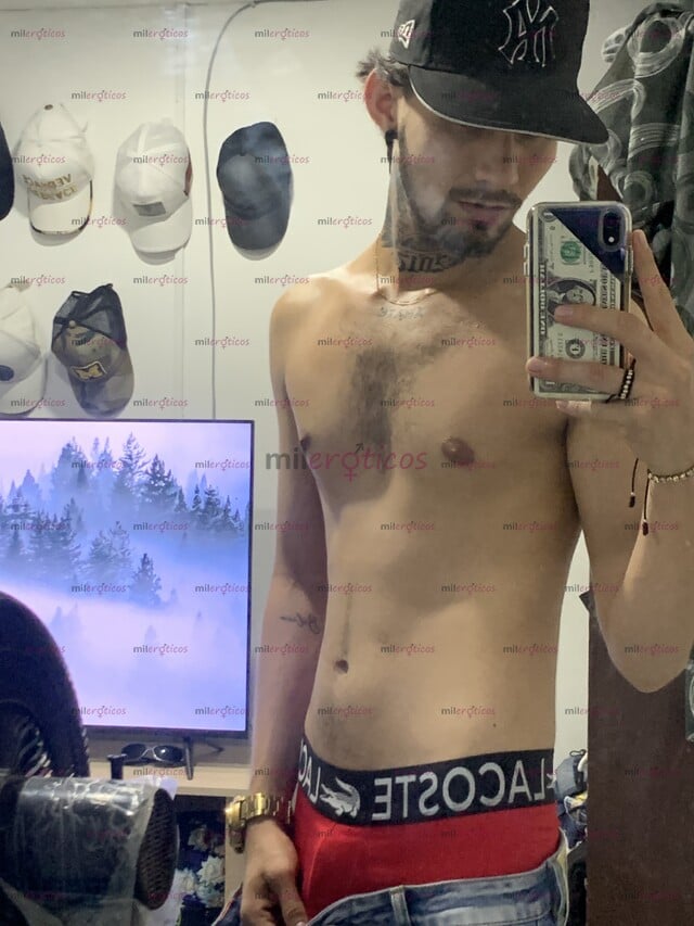 FOTOS DE JOVEN SERIO VERS PASIVO. TENGO SITIO, PINTA Y ARRECHO
